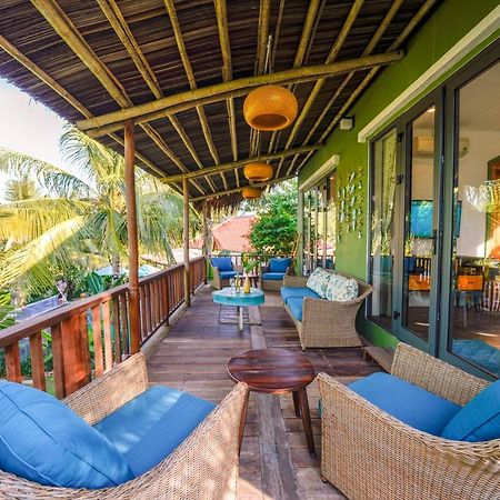 Salt Seaview 3Br Villa - An Bang Beach By Beachside Boutique Homes المظهر الخارجي الصورة